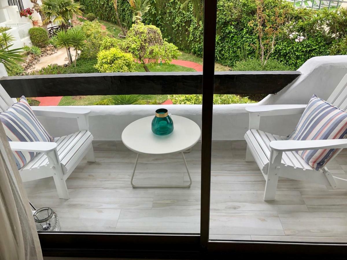Luxury Apartment In La Isla, Walking Distance To Puerto Banus Marbella Exterior photo